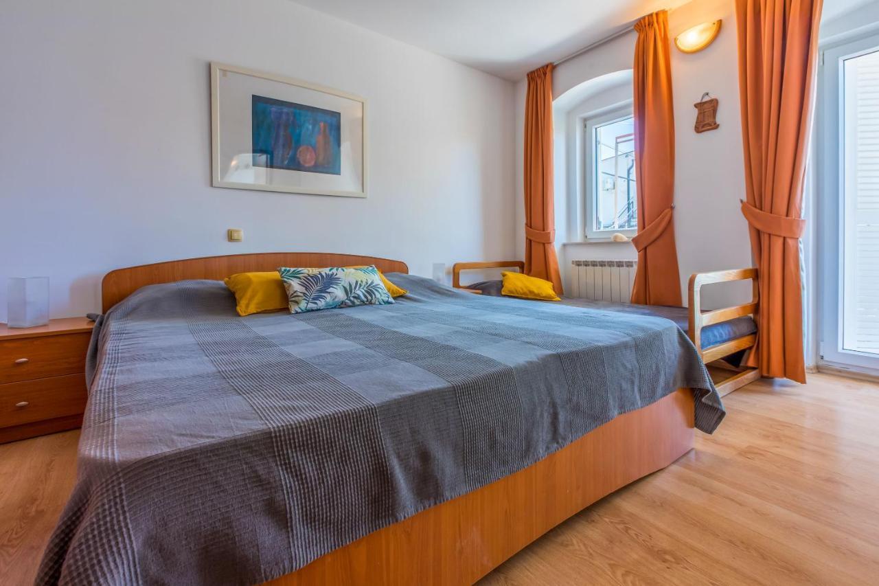 Apartments Kalla Цриквеница Экстерьер фото