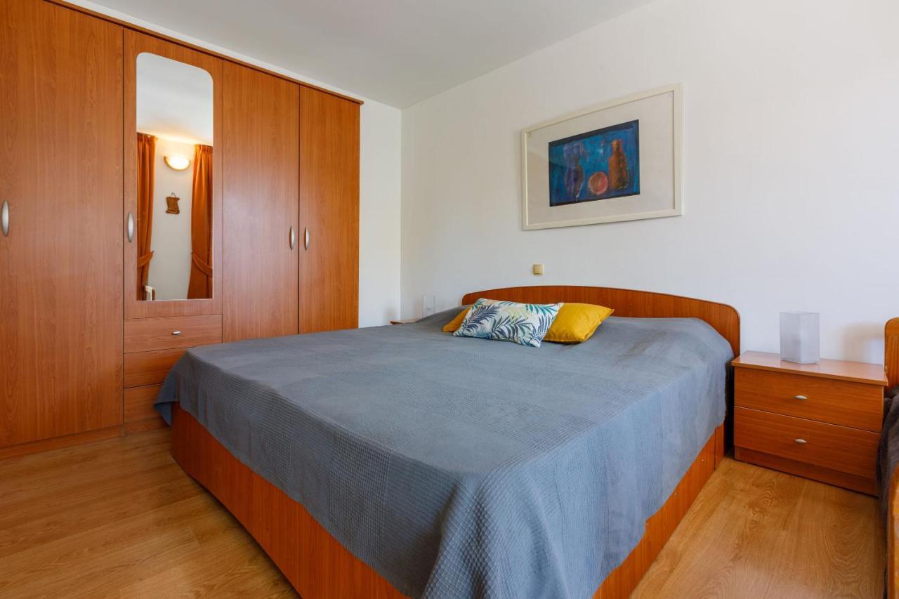 Apartments Kalla Цриквеница Экстерьер фото