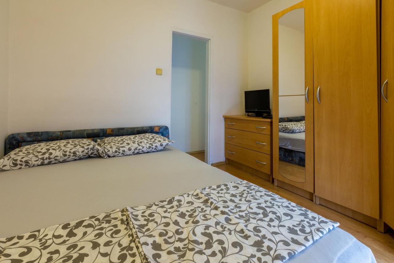 Apartments Kalla Цриквеница Экстерьер фото